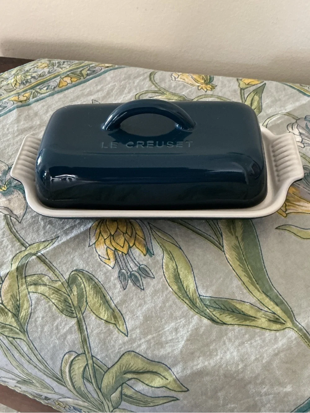 Le Creuset Dark Blue Heritage Butter Dish Nuit with Cover NWT NEW